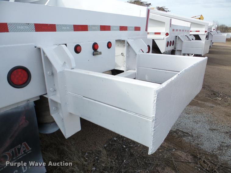 image for item DA7271 2013 Dakota 4300BDT bottom dump trailer