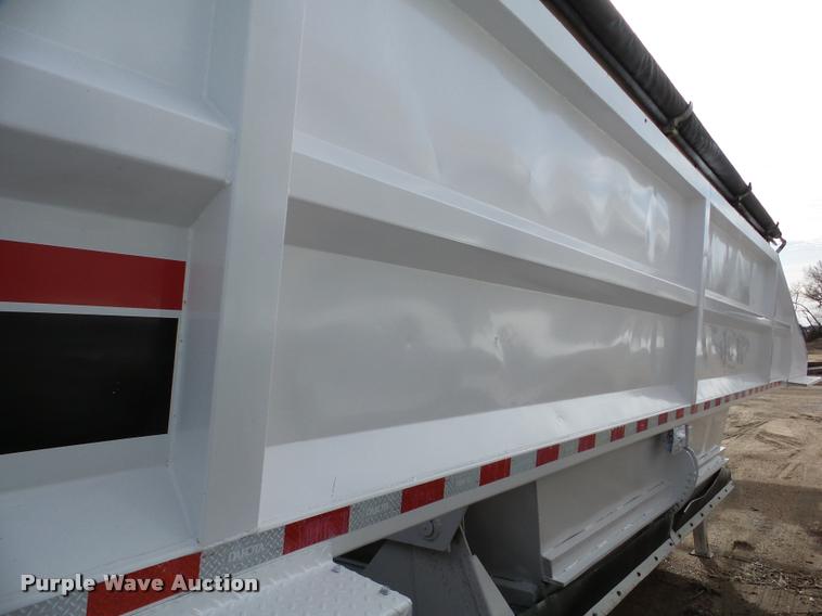 image for item DA7271 2013 Dakota 4300BDT bottom dump trailer