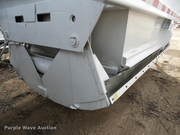 image for item DA7271 2013 Dakota 4300BDT bottom dump trailer