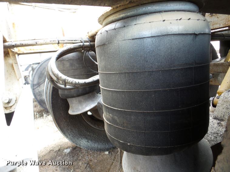 image for item DA7271 2013 Dakota 4300BDT bottom dump trailer