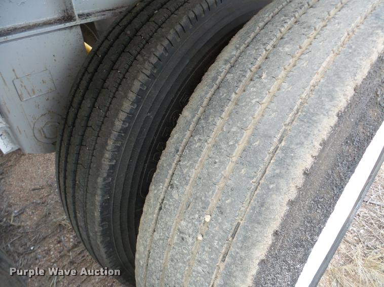 image for item DA7271 2013 Dakota 4300BDT bottom dump trailer