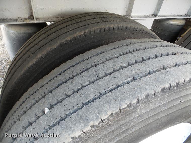 image for item DA7271 2013 Dakota 4300BDT bottom dump trailer