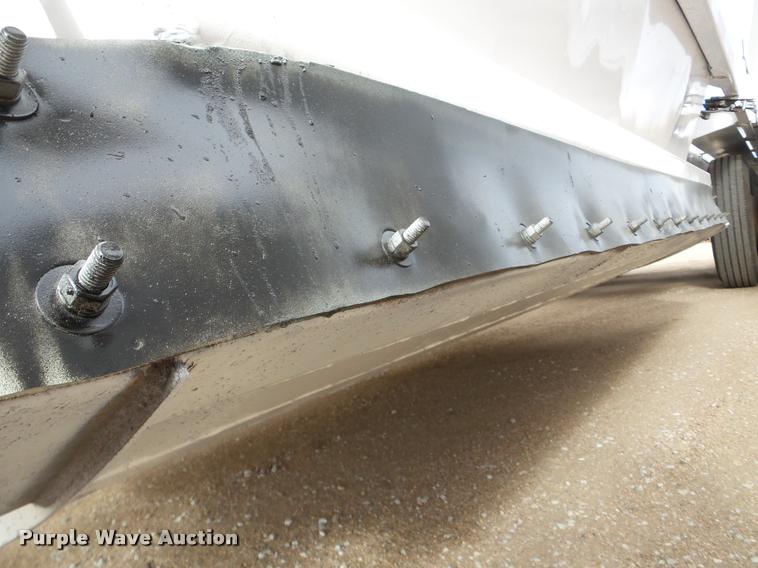 image for item DA7272 1995 Ranch bottom dump trailer