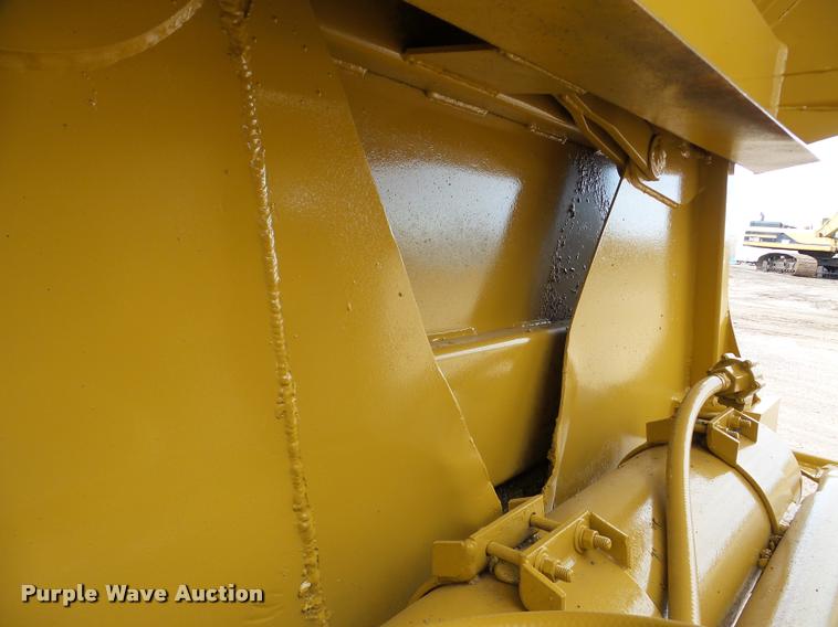 image for item DA7273 1993 Redriver 224 bottom dump trailer