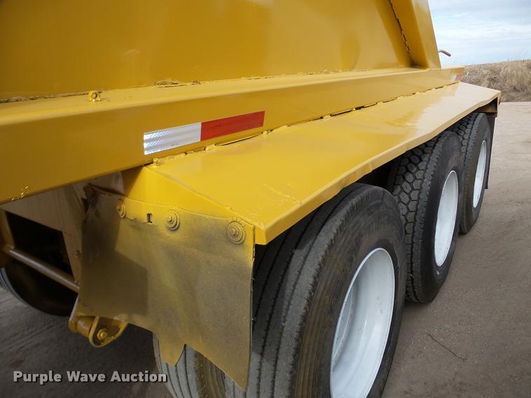 image for item DA7273 1993 Redriver 224 bottom dump trailer