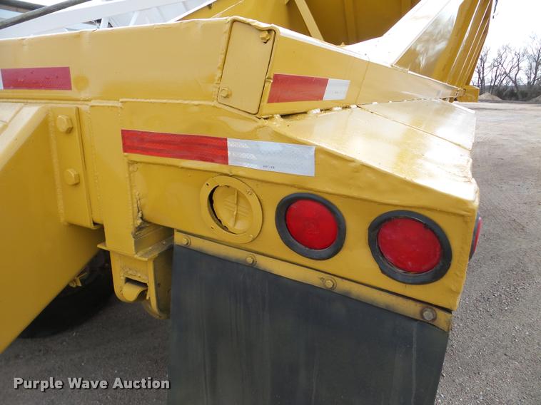 image for item DA7273 1993 Redriver 224 bottom dump trailer
