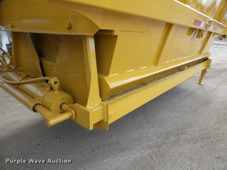 image for item DA7273 1993 Redriver 224 bottom dump trailer