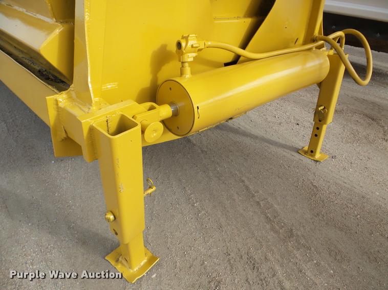 image for item DA7273 1993 Redriver 224 bottom dump trailer