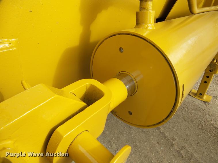 image for item DA7273 1993 Redriver 224 bottom dump trailer