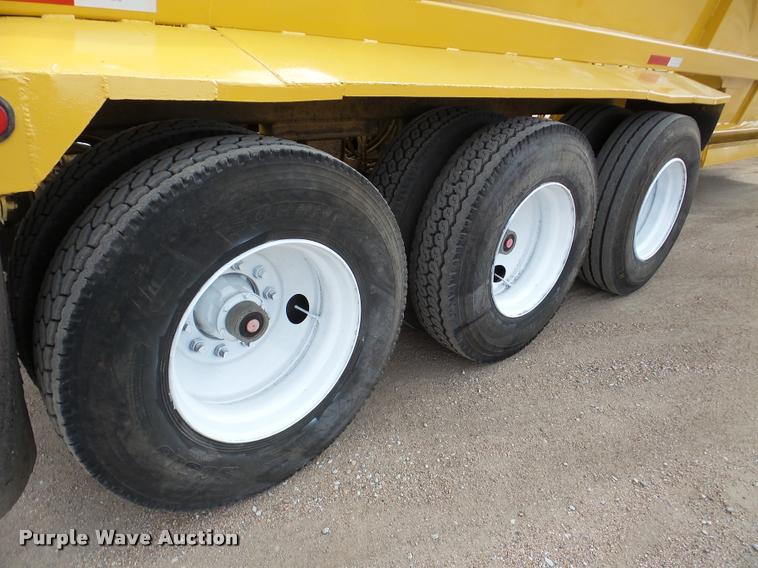 image for item DA7273 1993 Redriver 224 bottom dump trailer