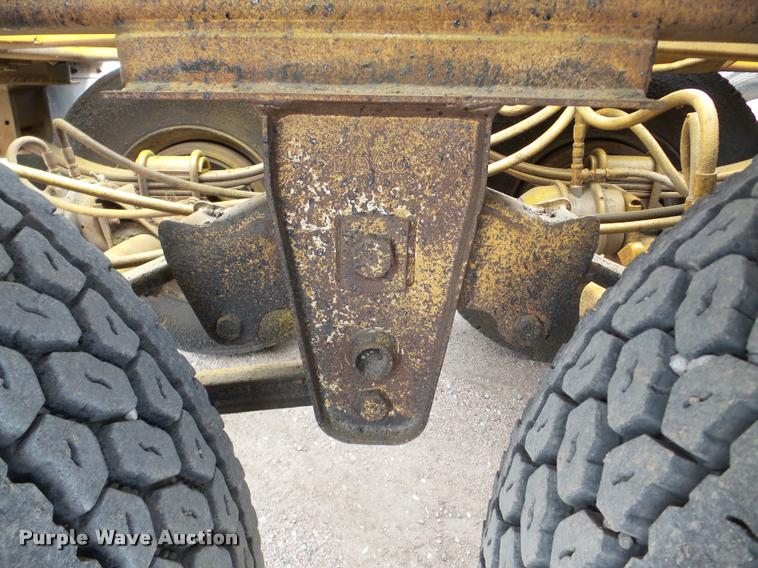 image for item DA7273 1993 Redriver 224 bottom dump trailer