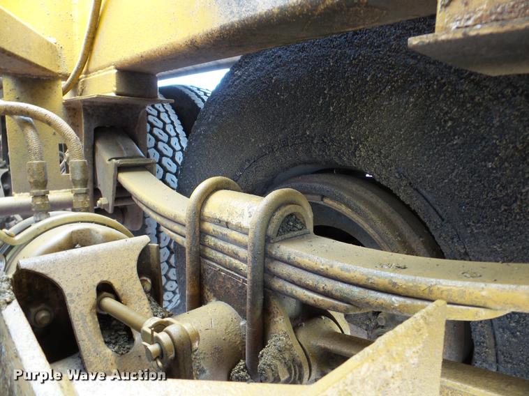 image for item DA7273 1993 Redriver 224 bottom dump trailer