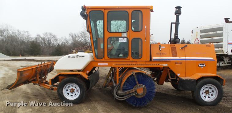 image for item DB5461 2011 Broce CRT350 Broom