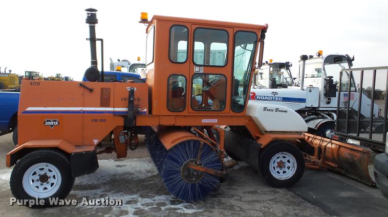 image for item DB5461 2011 Broce CRT350 Broom