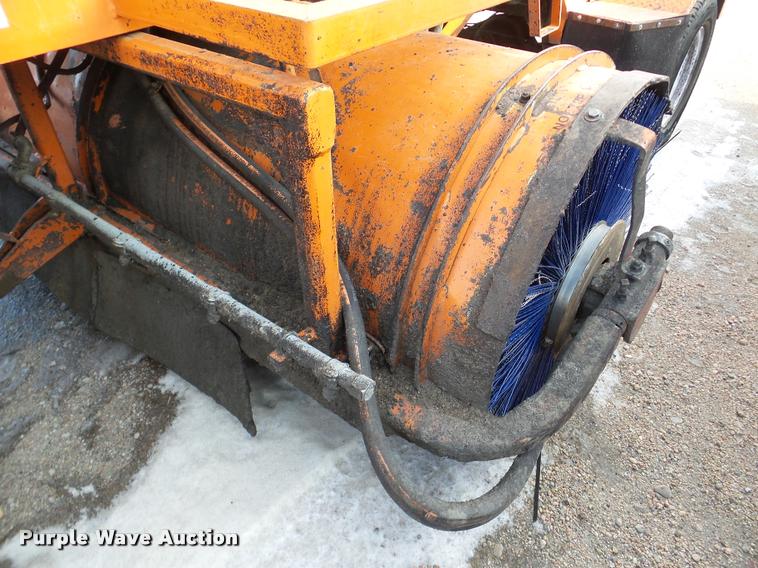 image for item DB5461 2011 Broce CRT350 Broom