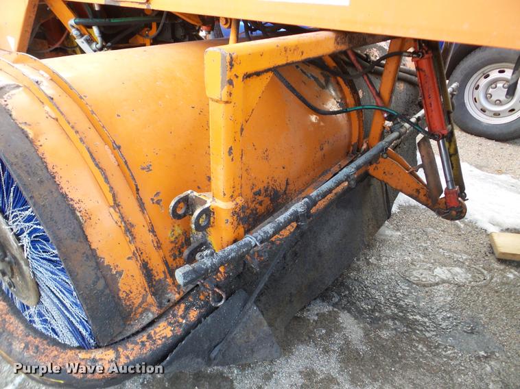 image for item DB5461 2011 Broce CRT350 Broom