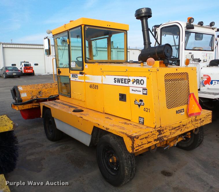 image for item DB5462 2006 Rosco SweepPro broom