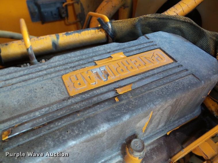 image for item DB5462 2006 Rosco SweepPro broom