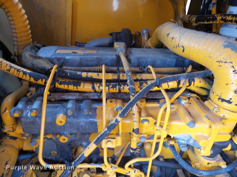 image for item DB5462 2006 Rosco SweepPro broom