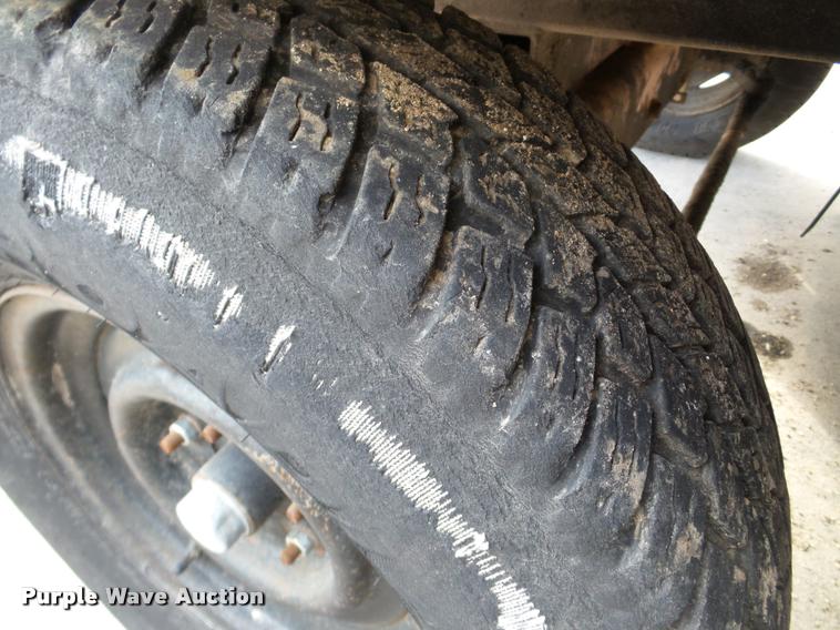 image for item DB5462 2006 Rosco SweepPro broom