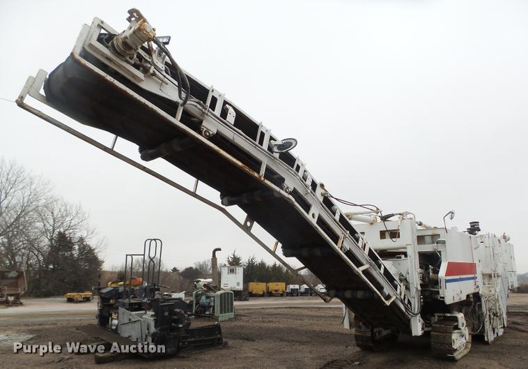 image for item DB5463 2002 Roadtec RX60C milling machine