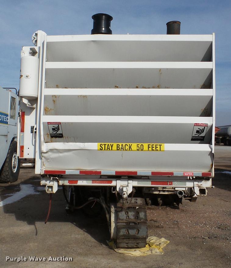 image for item DB5463 2002 Roadtec RX60C milling machine