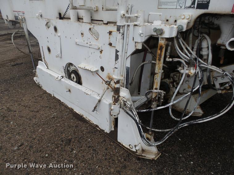 image for item DB5463 2002 Roadtec RX60C milling machine