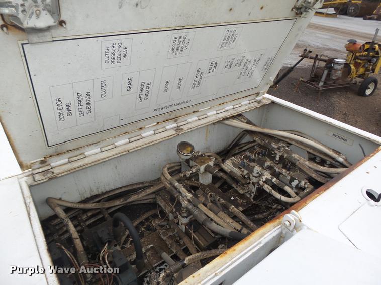 image for item DB5463 2002 Roadtec RX60C milling machine