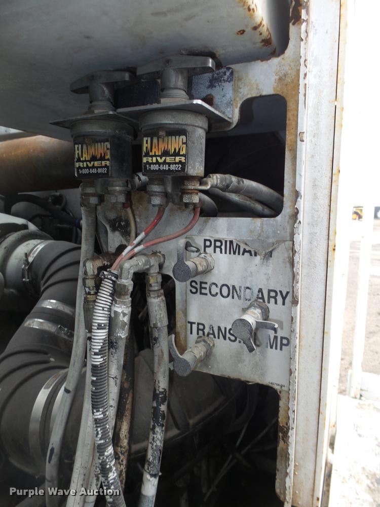 image for item DB5463 2002 Roadtec RX60C milling machine