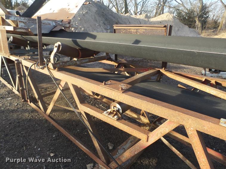 image for item L4235 Sesco Veyor 50'L x 24"W conveyor