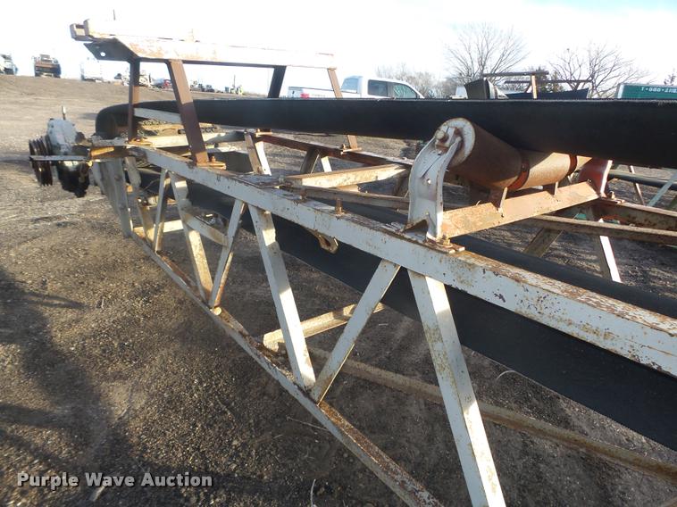 image for item L4235 Sesco Veyor 50'L x 24"W conveyor