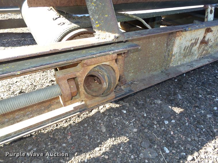 image for item L4239 23'L x 30"W conveyor