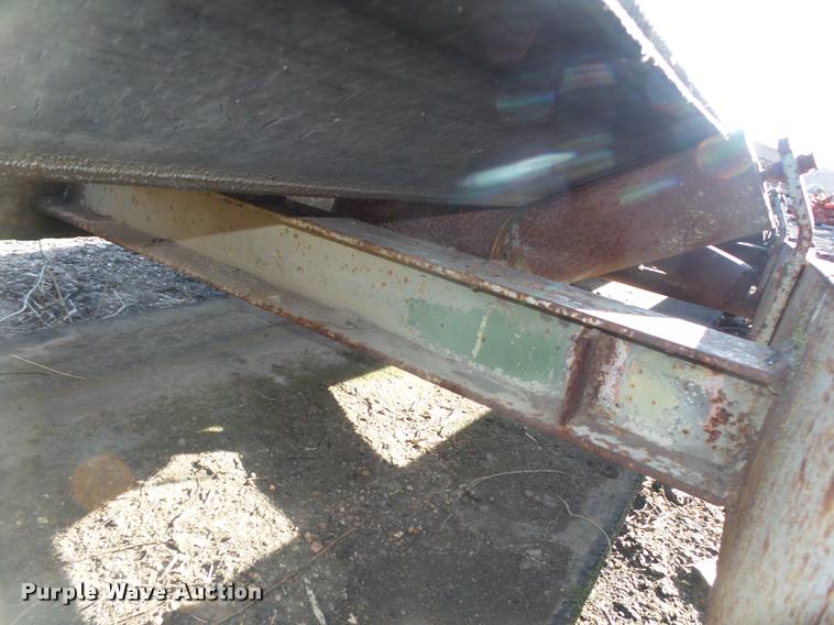 image for item L4239 23'L x 30"W conveyor