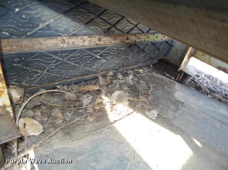 image for item L4239 23'L x 30"W conveyor