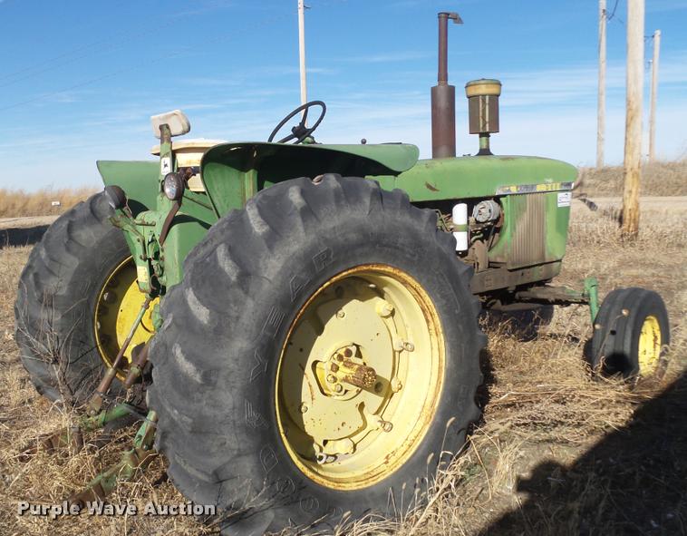 image for item L4242 1966 John Deere 4020 tractor