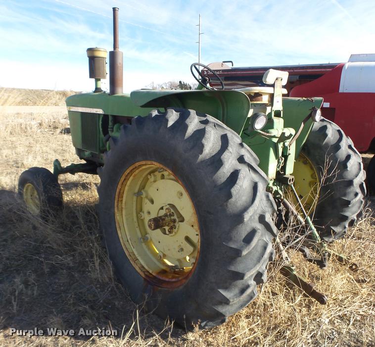 image for item L4242 1966 John Deere 4020 tractor