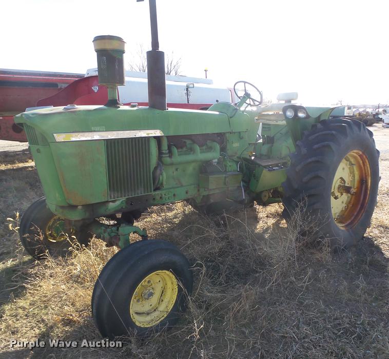 image for item L4242 1966 John Deere 4020 tractor