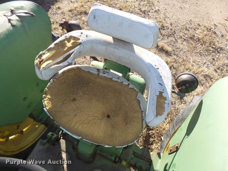 image for item L4242 1966 John Deere 4020 tractor