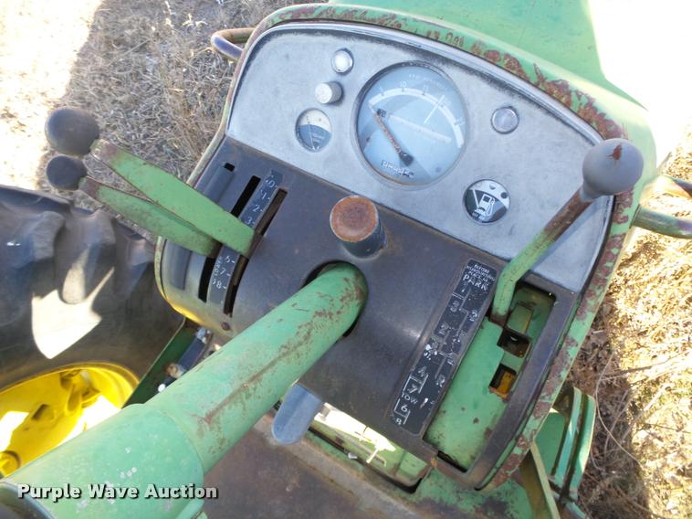 image for item L4242 1966 John Deere 4020 tractor