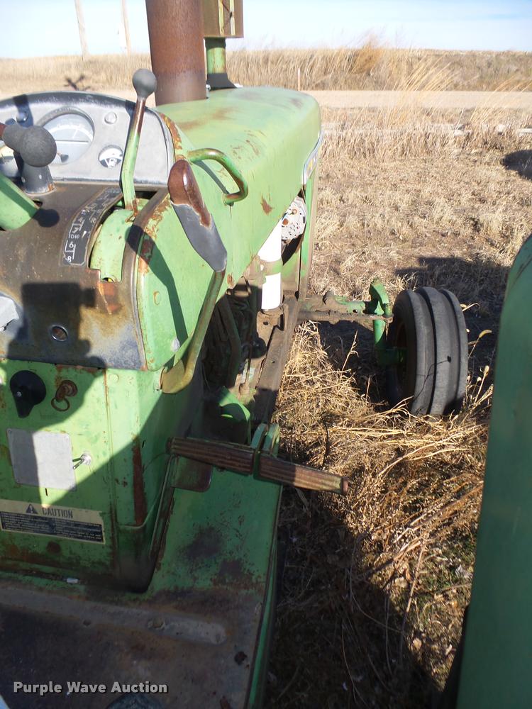 image for item L4242 1966 John Deere 4020 tractor