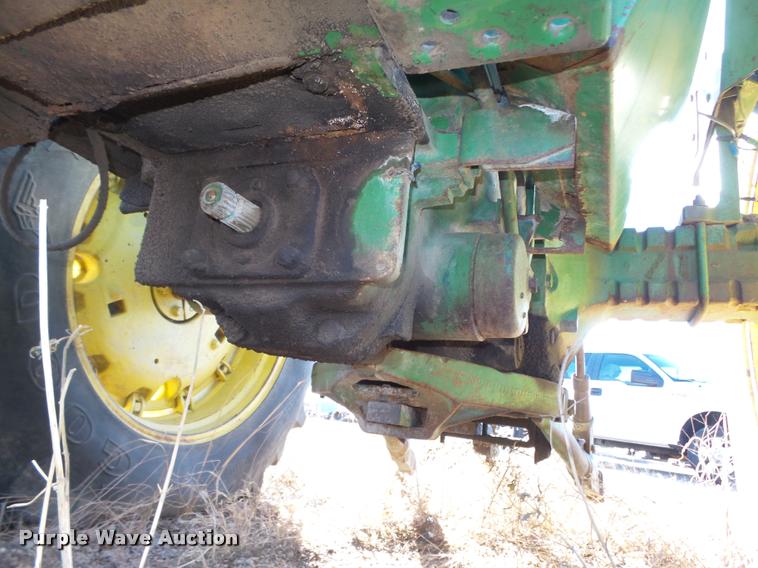 image for item L4242 1966 John Deere 4020 tractor