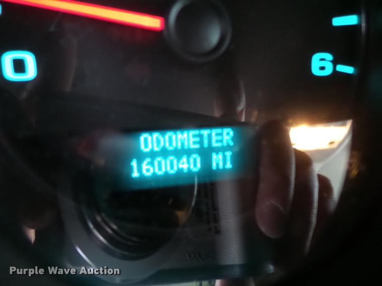 image for item AL9000 2011 Chevrolet Silverado 1500 LS Ext. Cab pickup truck