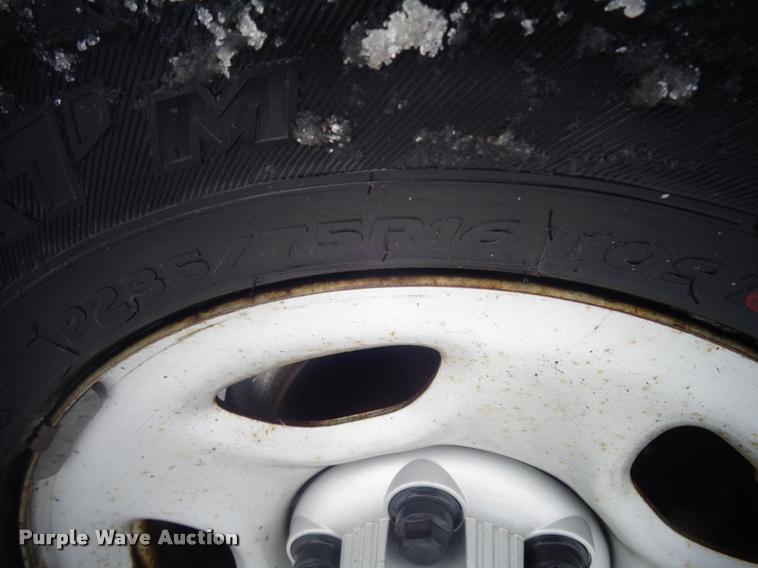 image for item AL9001 2002 Chevrolet Silverado 1500 Ext. Cab pickup truck