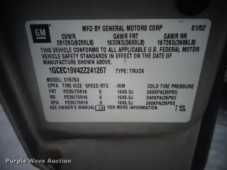 image for item AL9001 2002 Chevrolet Silverado 1500 Ext. Cab pickup truck