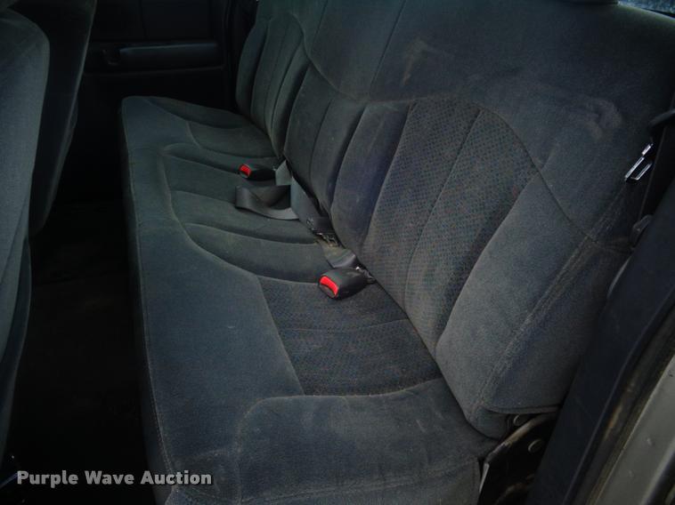 image for item AL9001 2002 Chevrolet Silverado 1500 Ext. Cab pickup truck