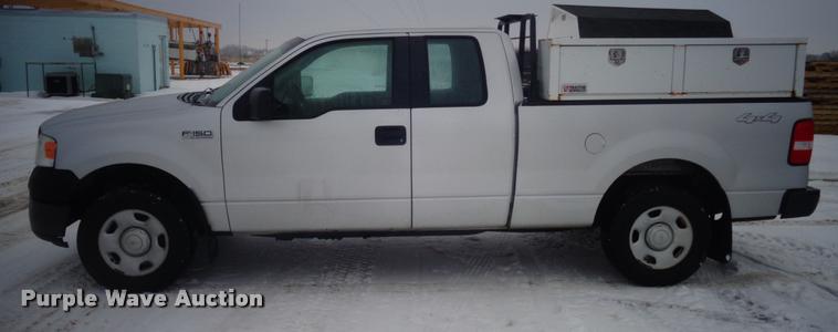 image for item AL9002 2007 Ford F150 SuperCab pickup truck