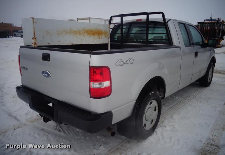 image for item AL9002 2007 Ford F150 SuperCab pickup truck
