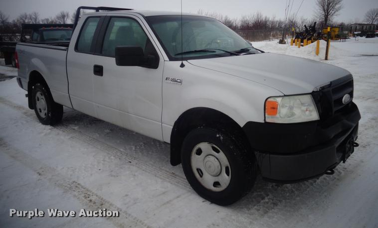 image for item AL9002 2007 Ford F150 SuperCab pickup truck