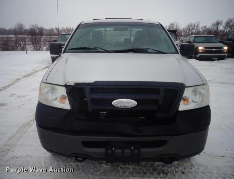 image for item AL9002 2007 Ford F150 SuperCab pickup truck