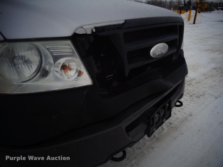 image for item AL9002 2007 Ford F150 SuperCab pickup truck